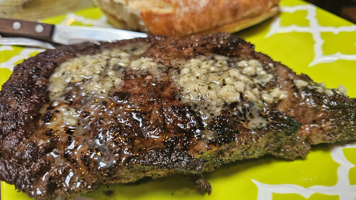 Beth 🇺🇸 tweet media