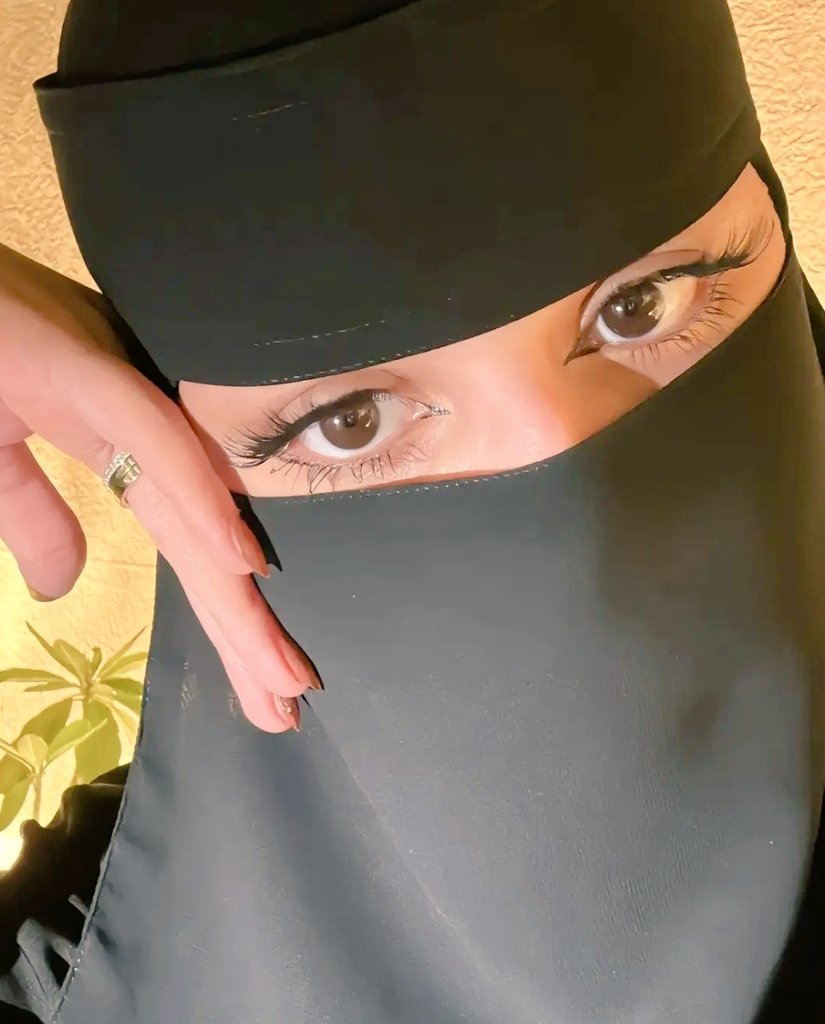 بنت المملكة tweet media