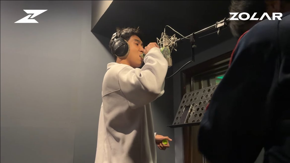 ⋆˙⟡🌻ชะนีขี้มโน🐱ྀི tweet media