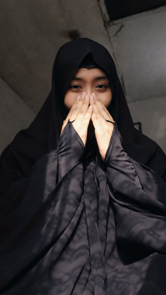 itsdiiaaa's tweet photo. gawat bgt emg ini kantung mata 😩😖 https://t.co/Oct8Fmf2gP