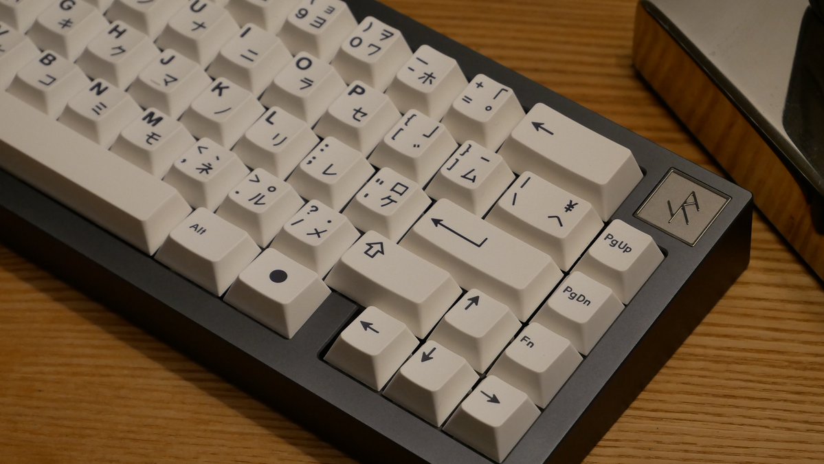 Varbil Studios tweet media