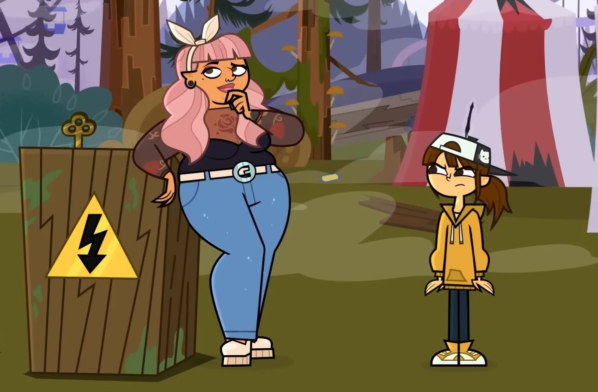 Royal Winx 🎪 tweet media