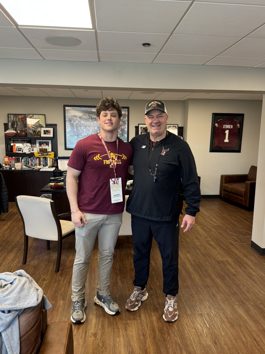 WillMettee's tweet photo. Had a very impactful visit in Chestnut Hill today! Thank you to the staff for a great practice and hospitality. Thank you @FBCoachOB and @CoachTedRoof Coach O'Brien for the awesome conversations! Can't wait to be back in June for my OV. @BCFootball @BC_Recruiting https://t.co/bzvXin9Ttz