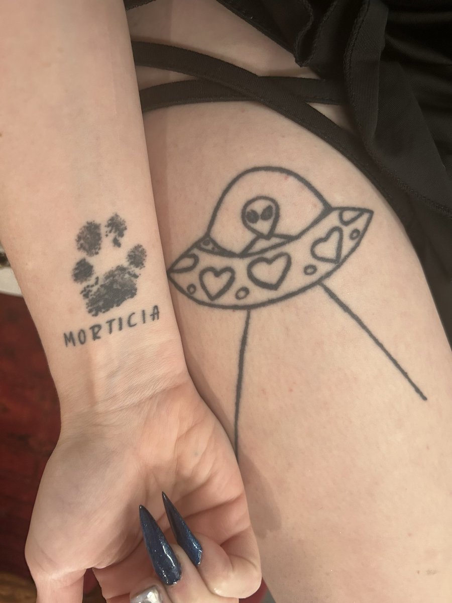 minimortem 18+ tweet media