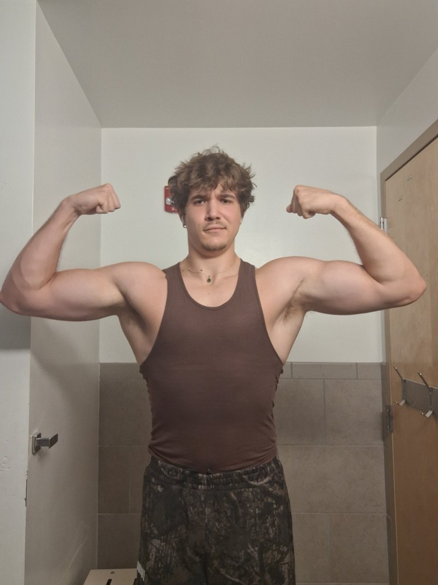 battling himbo allegations tweet media