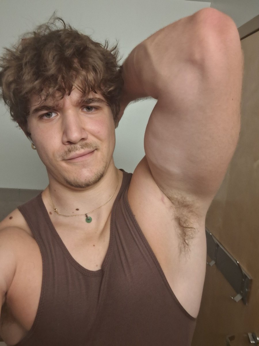 battling himbo allegations tweet media