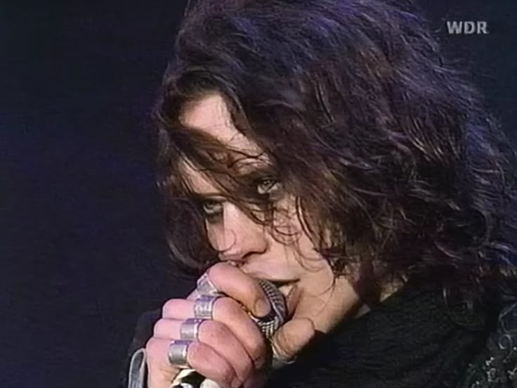 VV Updates tweet media