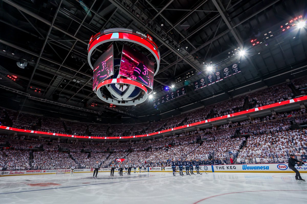 NHLJets's tweet photo. @Kitkat_1216 We're biased, but this is the best arena in the NHL ✈️🏟️💙 https://t.co/BkfxL4xly6