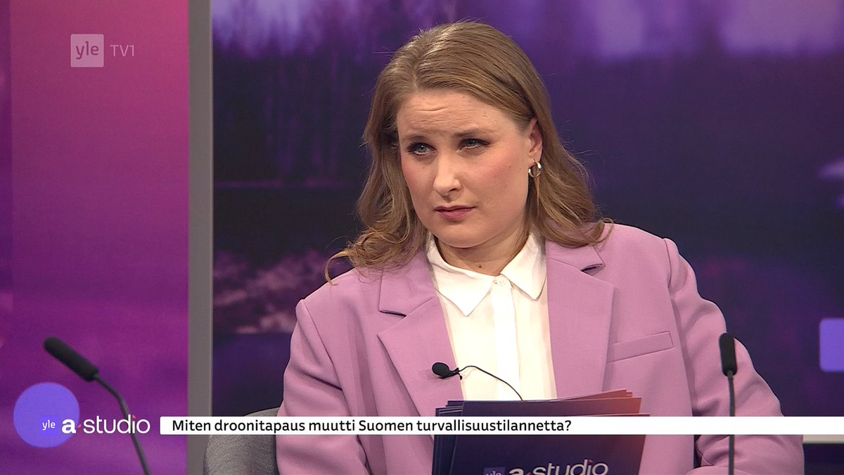 Kaekkone tweet media