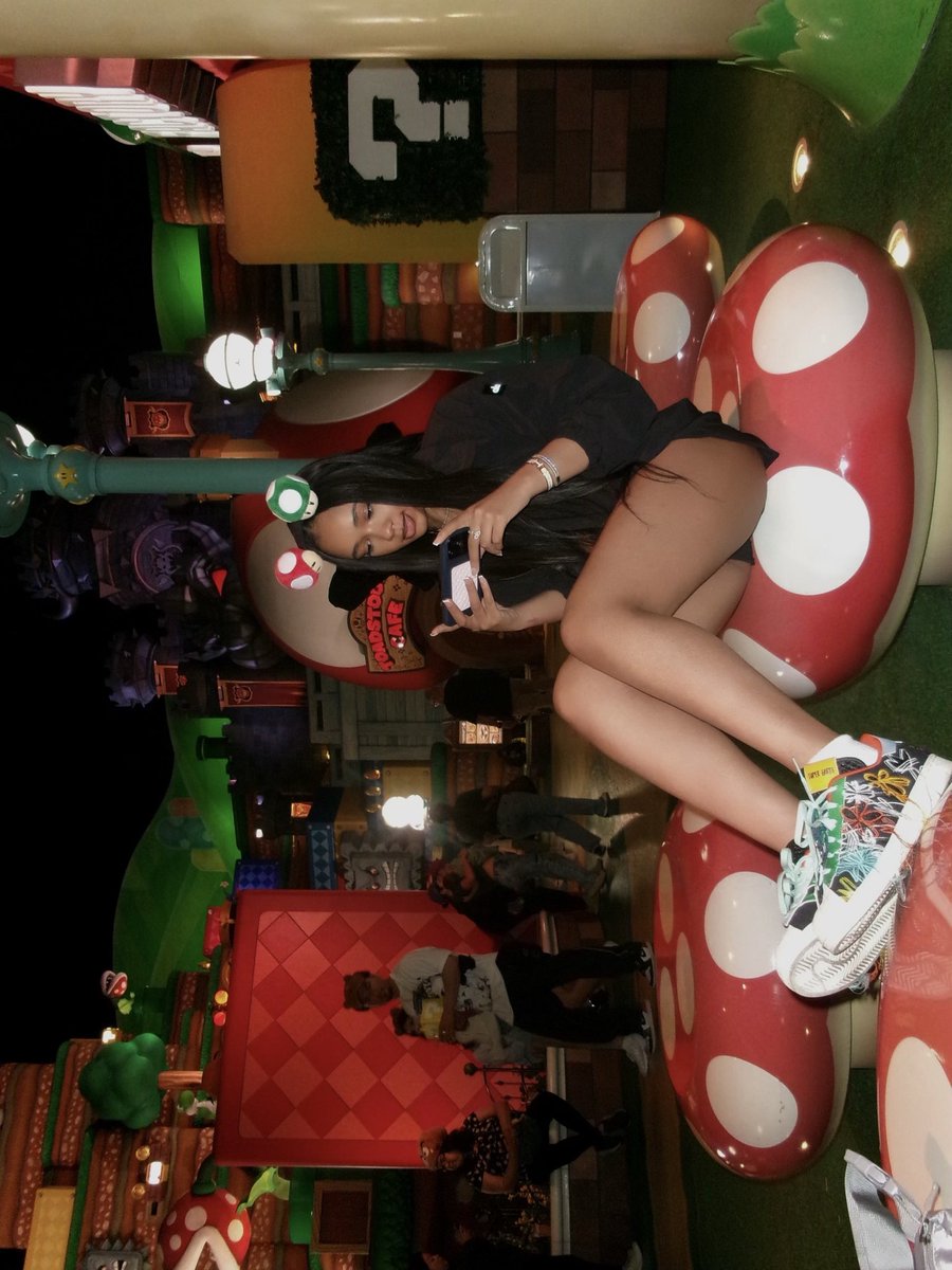 𝑫𝒆𝒎𝒊’ 𝑳𝒐𝒏𝒅𝒐𝒏 ☆ tweet media