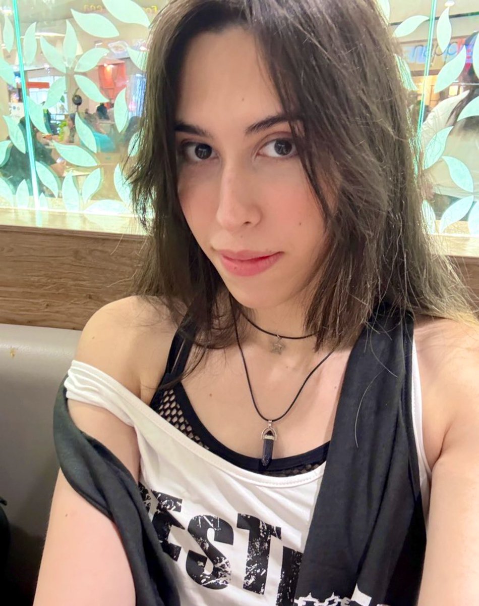 Ashlee VR 🏳️‍⚧️ en Español tweet media