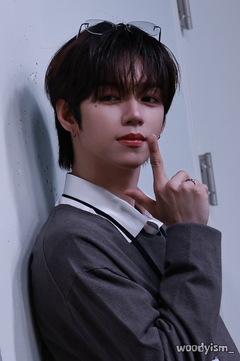 woodyism_'s tweet photo. 260329 케이팝투게더

#AHOF #아홉 #JL #제이엘 https://t.co/dYQYAqT6AY