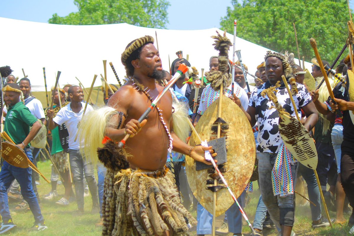 Born-in-SA🇿🇦 tweet media