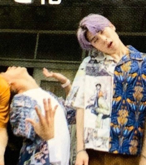 감전역 커플
근데 너무 실감나게 연기해서 옆사람이 신고한 적 있을 것 같음