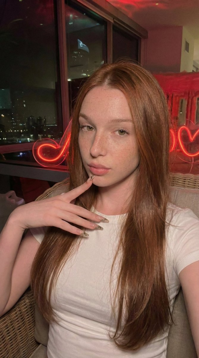 From gay boy to straight biological woman🏳️‍⚧️