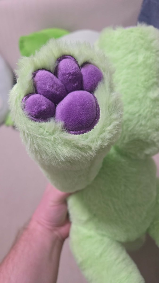 Lil' Hunter 🐯🍼 tweet media