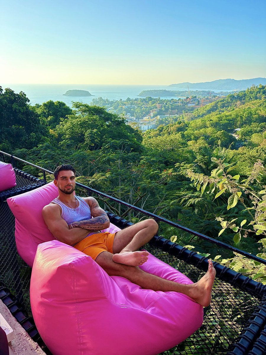 Master Jay 😈 tweet media