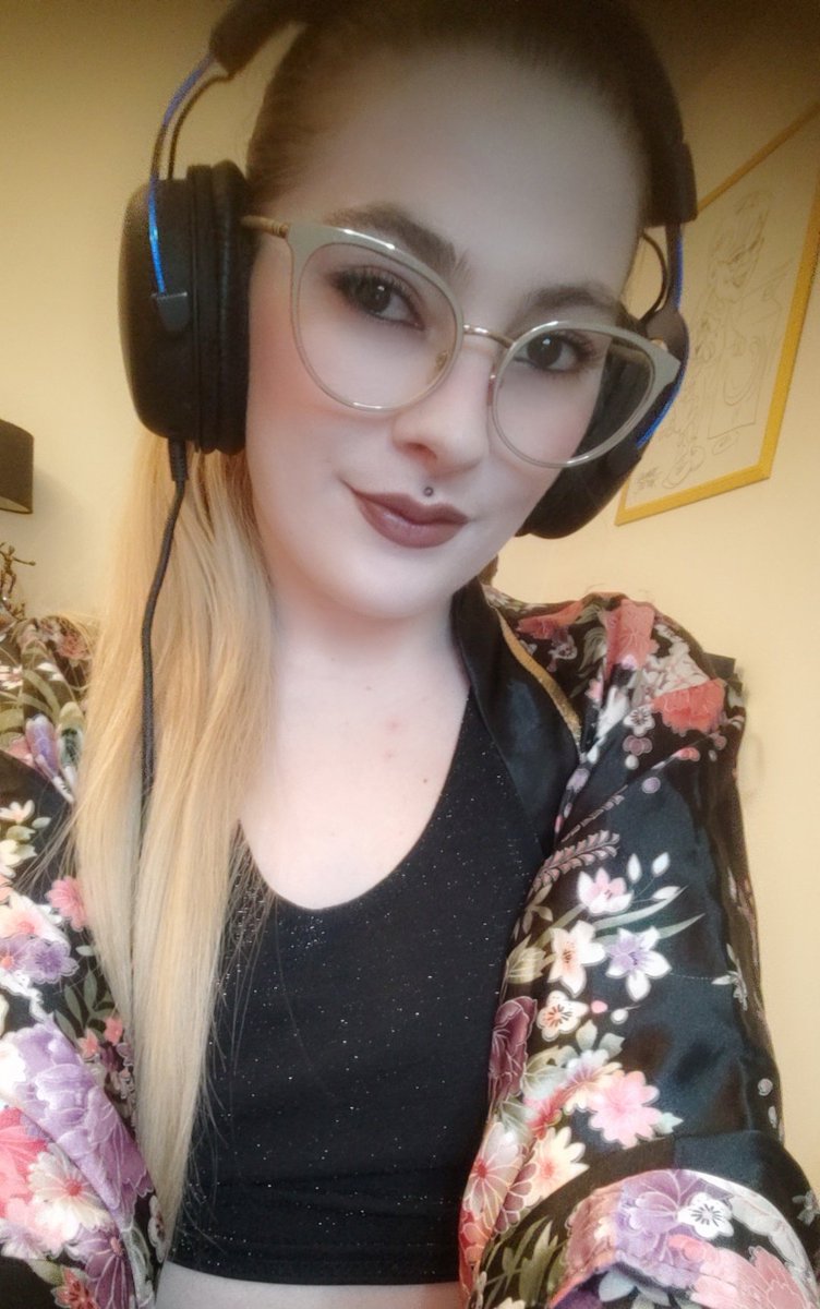 Khloey Chun Li🌸 🕊️Marlo🕊️ tweet media