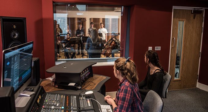 مشاريع السعودية tweet media