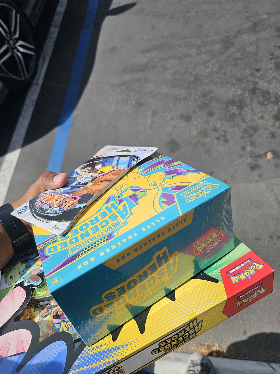 SquirtleTCGRestock tweet media