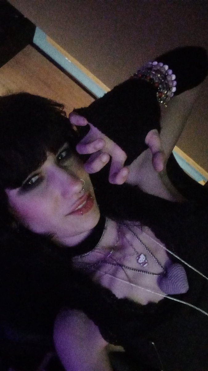 𖤐 saya kisaragi of shedtwt 𖤐 tweet media