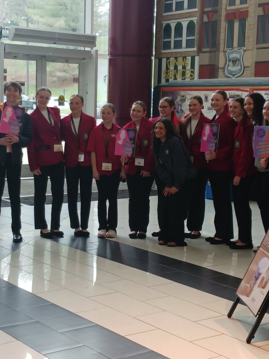 MEaTAedu's tweet photo. What a weekend at Fairmont! WV SkillsUSA nails both skills and leadership. Loved judging robotics! Shout-out to Melissa Wilkinson for making it happen. https://t.co/dsdePu34Oe