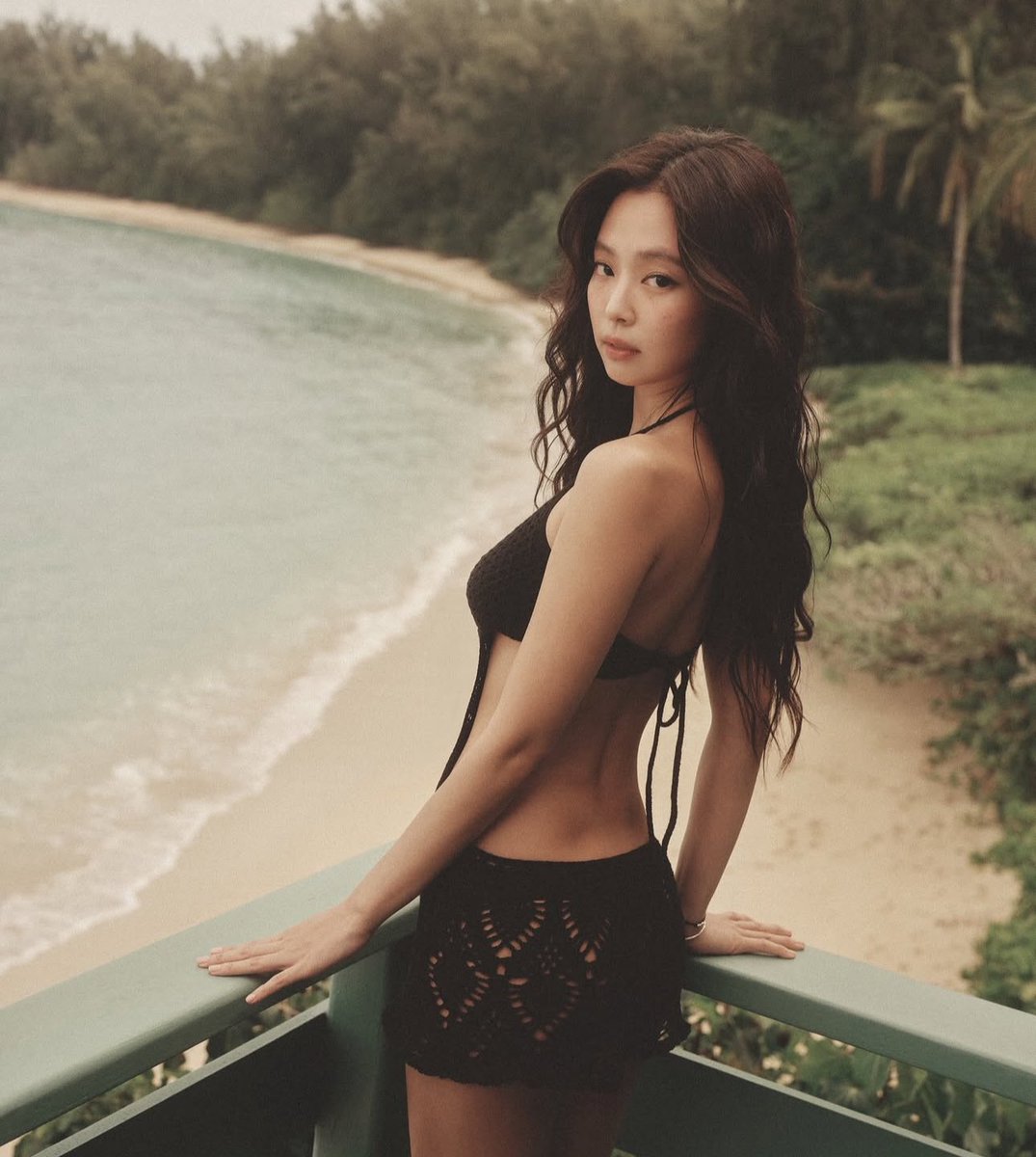 JENNIE NEWS tweet media