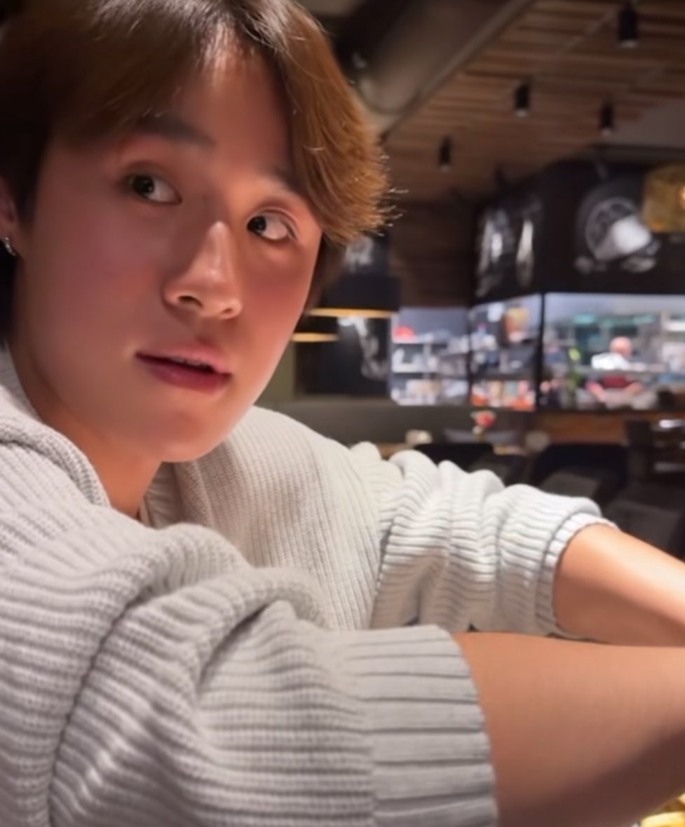 thisis_tong_ tweet media