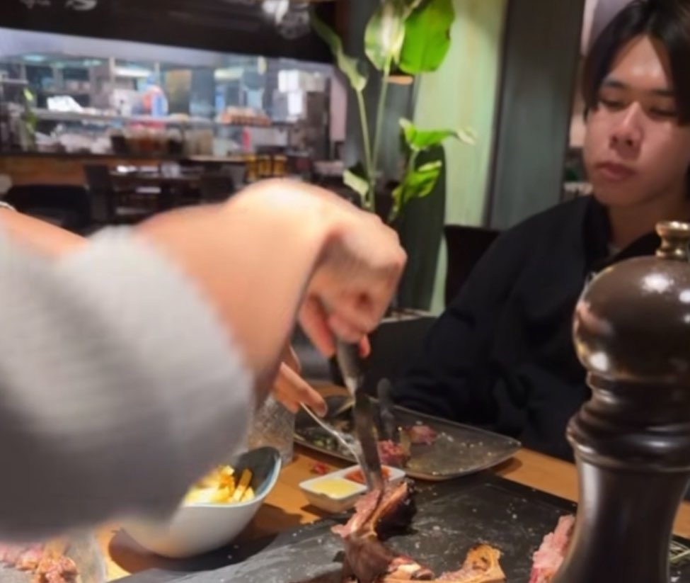 thisis_tong_ tweet media