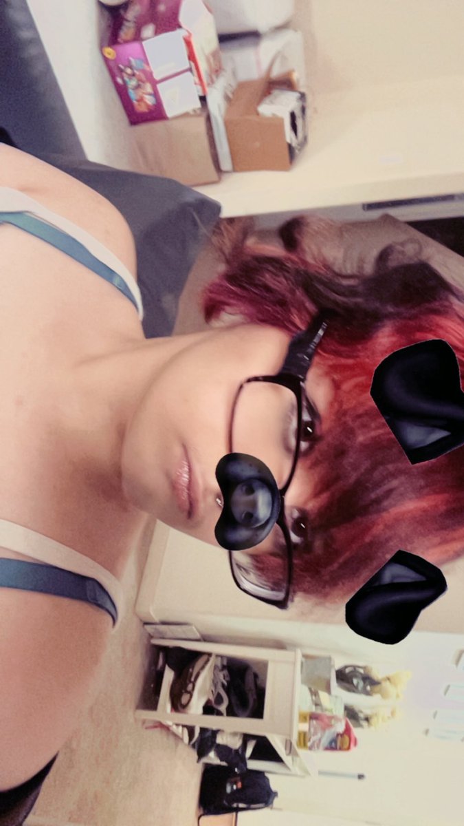 vel 📞 shedtwt tweet media