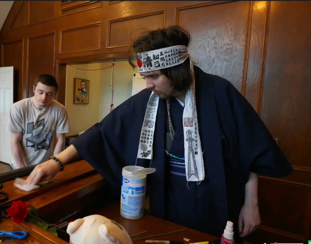 TrustworthyGuy tweet media