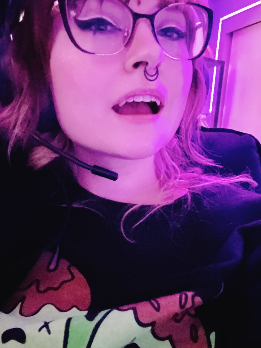 Shiny Hex Maniac🧅👻 tweet media