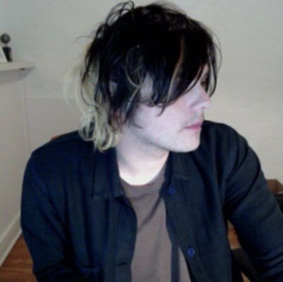 vel 📞 shedtwt tweet media