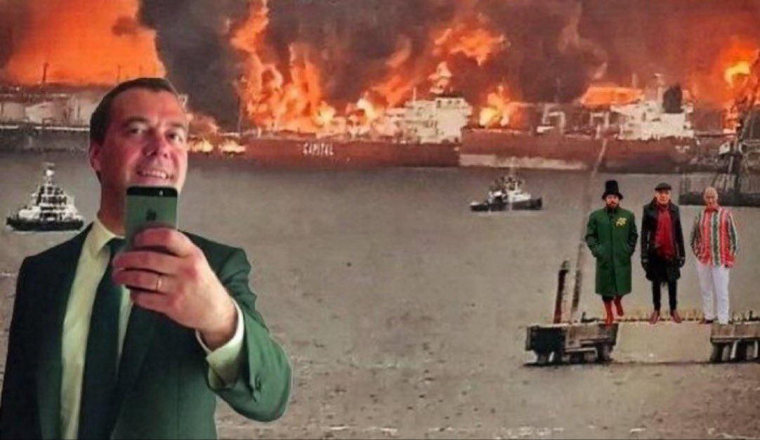 Вестник бури / Буревестник tweet media