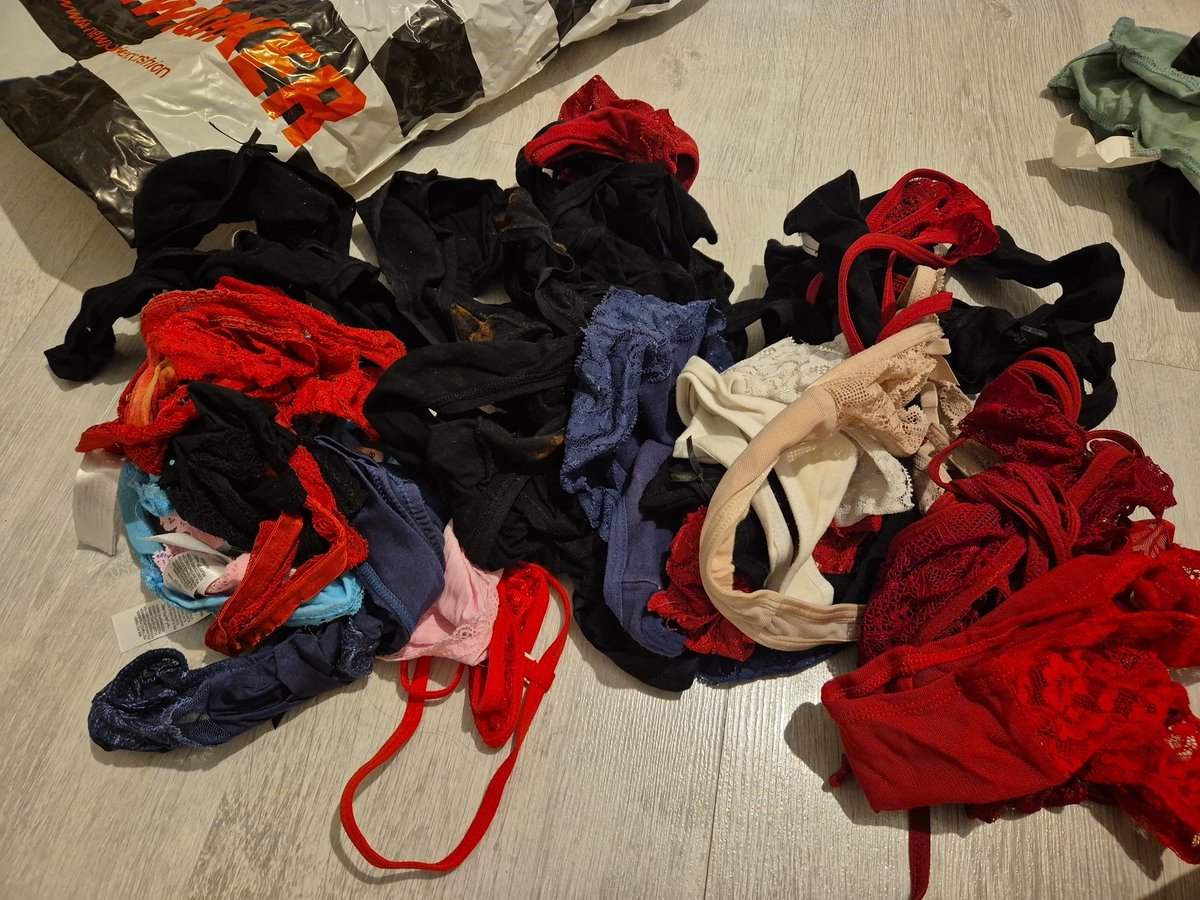 Fiona {Findom Only} tweet media