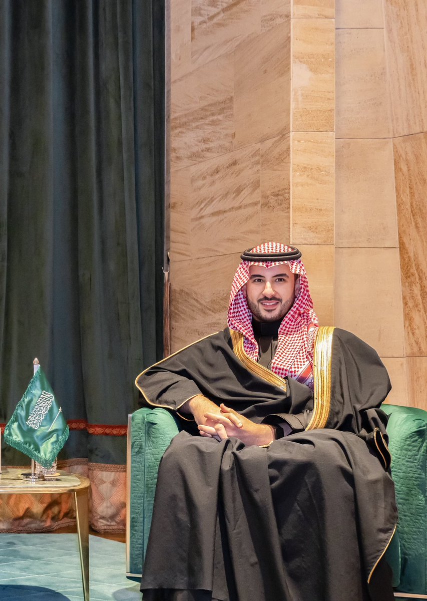 #خالد_بن_سلمان
رجل الدفاع الاول ...وصمام الامان 💚🇸🇦