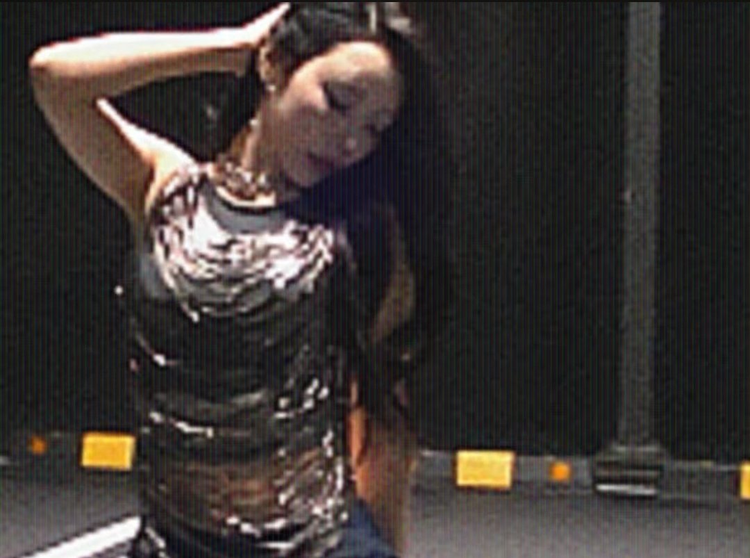 نُهى tweet media