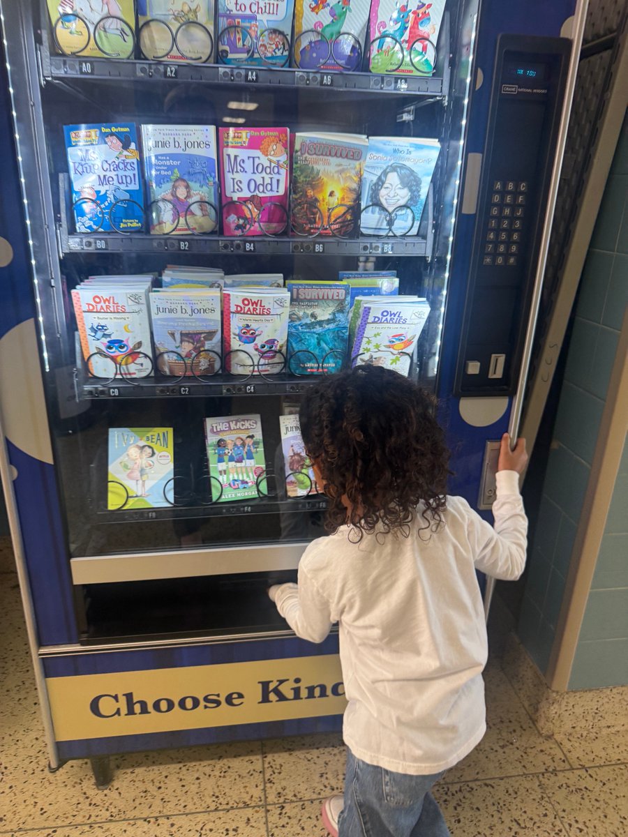 Nancy Schmidt tweet media