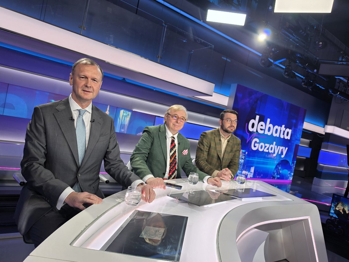 Agnieszka Gozdyra tweet media