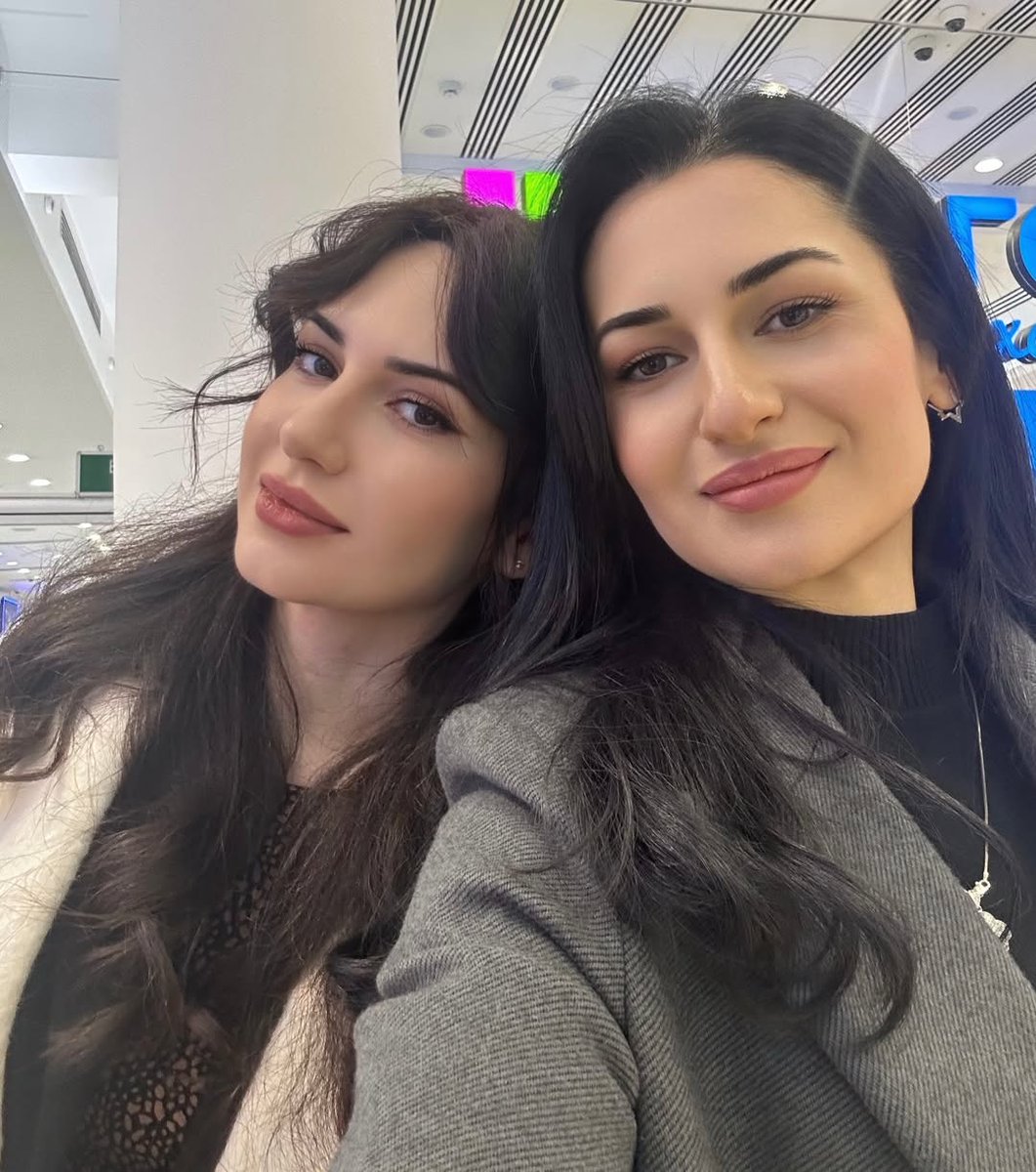 Laila Naik tweet media