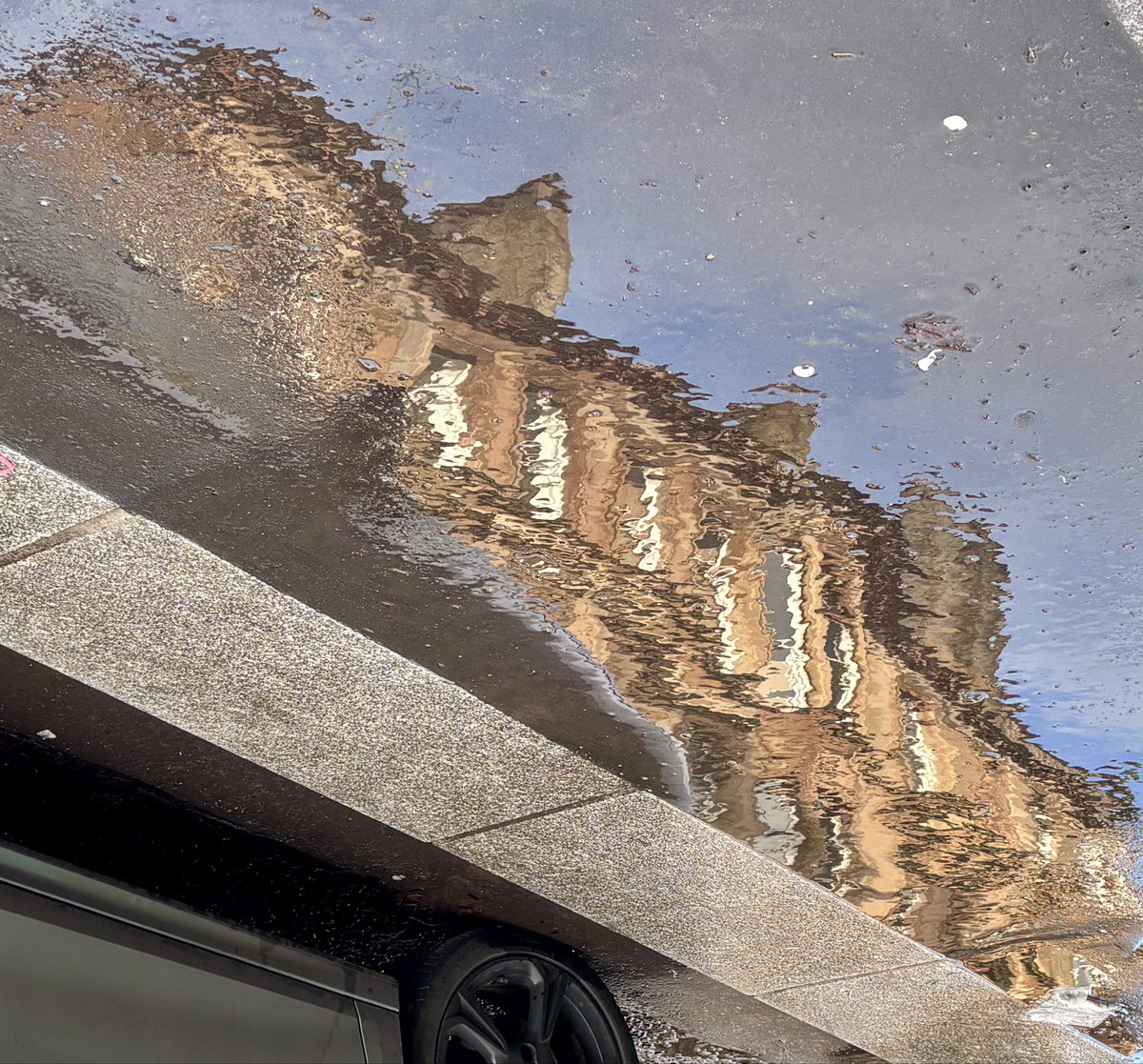 Catriona Duggan tweet media