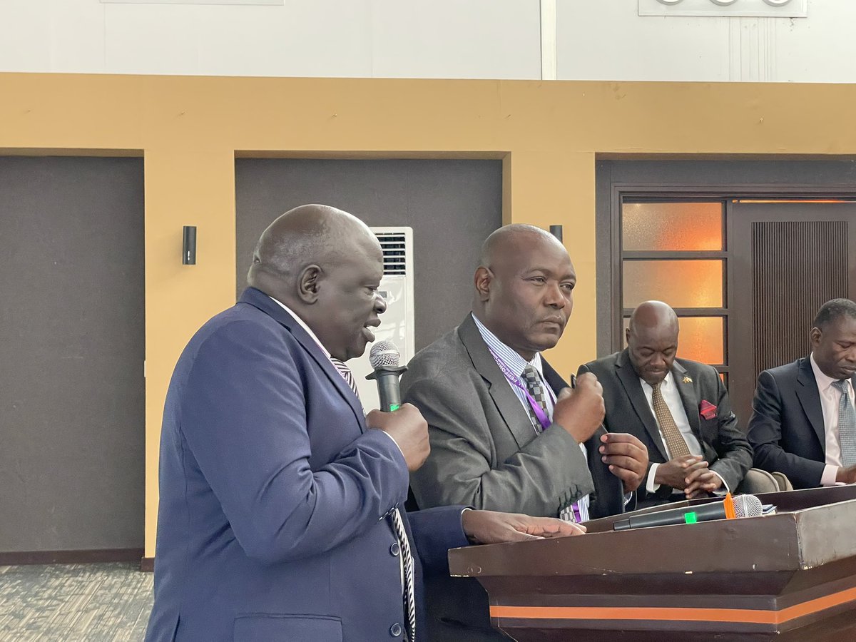 Hon Dr JC Muyingo Live tweet media