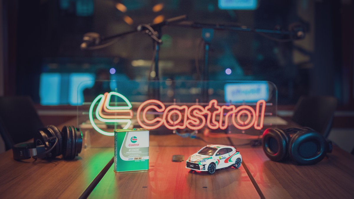 カストロール tweet media