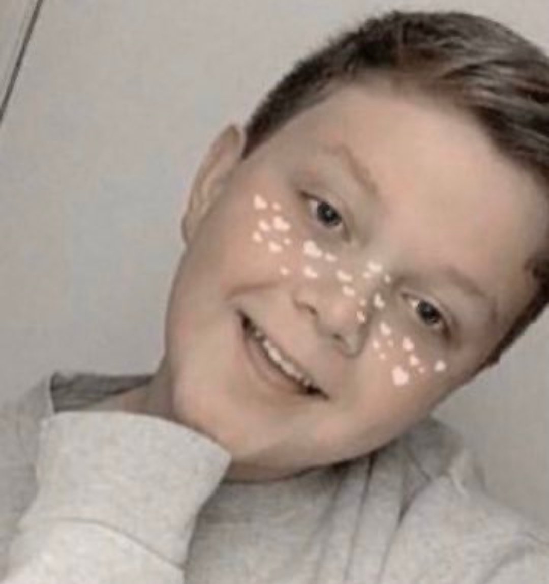 blinkforever tweet media