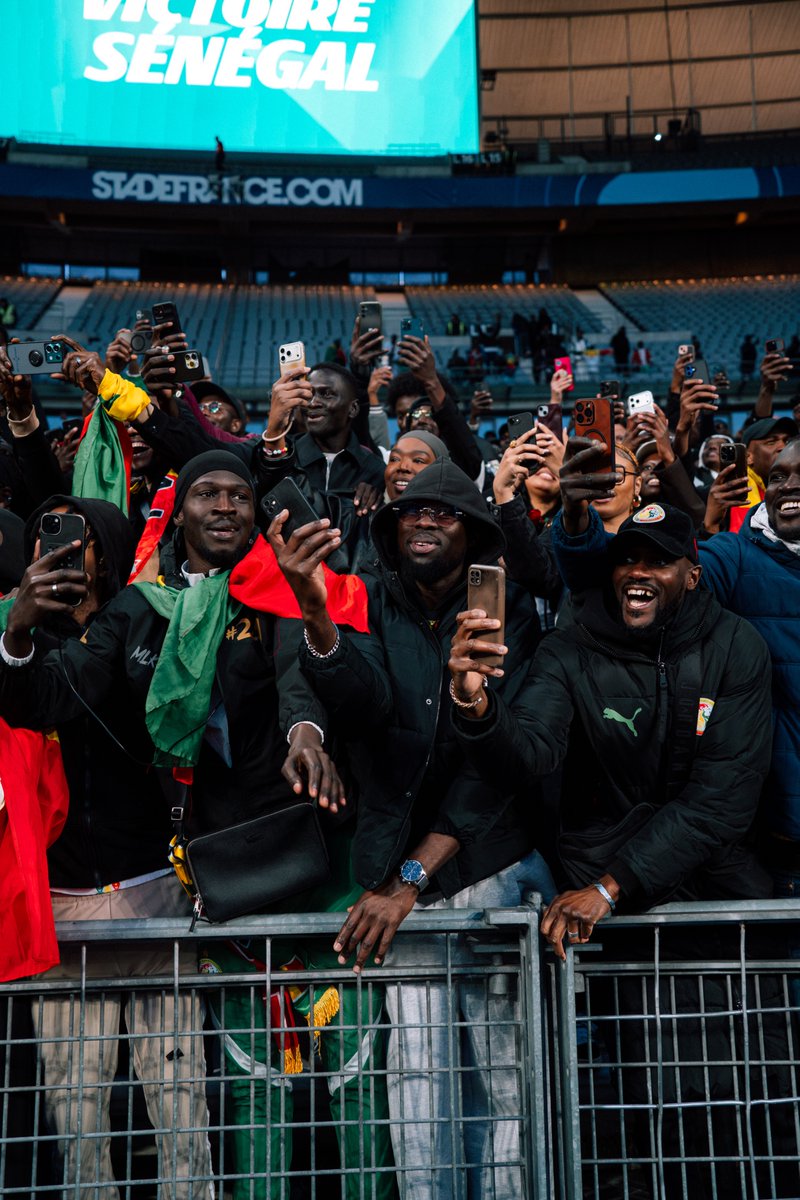 MAD 📸 tweet media