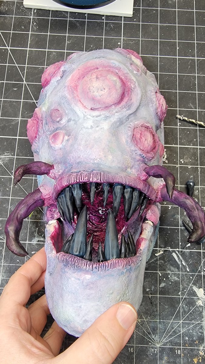 realitymill's tweet photo. Getting close to done with my "Living Nest" sculpture. A lot has gone into this.

#monster #creaturedesign #sculpt #horror https://t.co/j5NdjfC0GD
