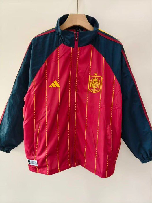 Futhoops tweet media