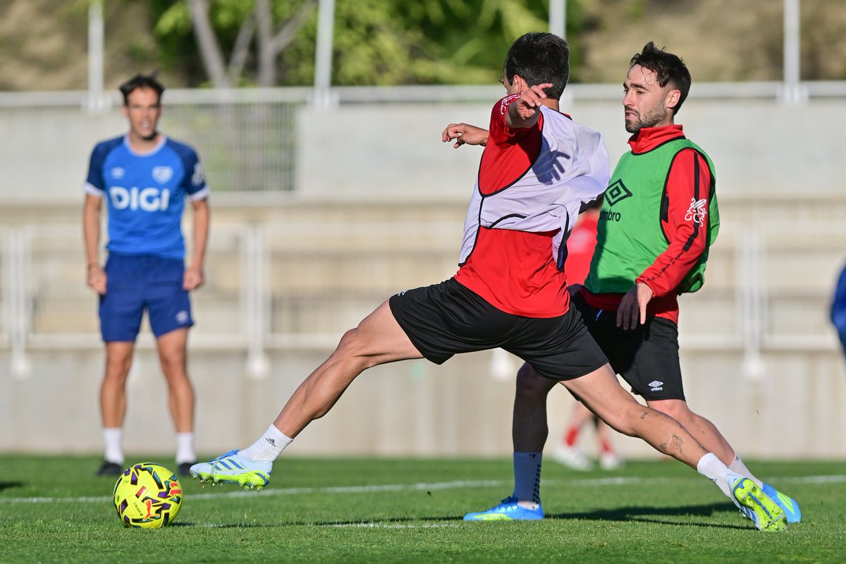 Rayo Vallecano tweet media