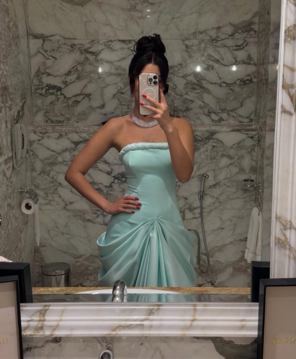 Fashion astethic tweet media