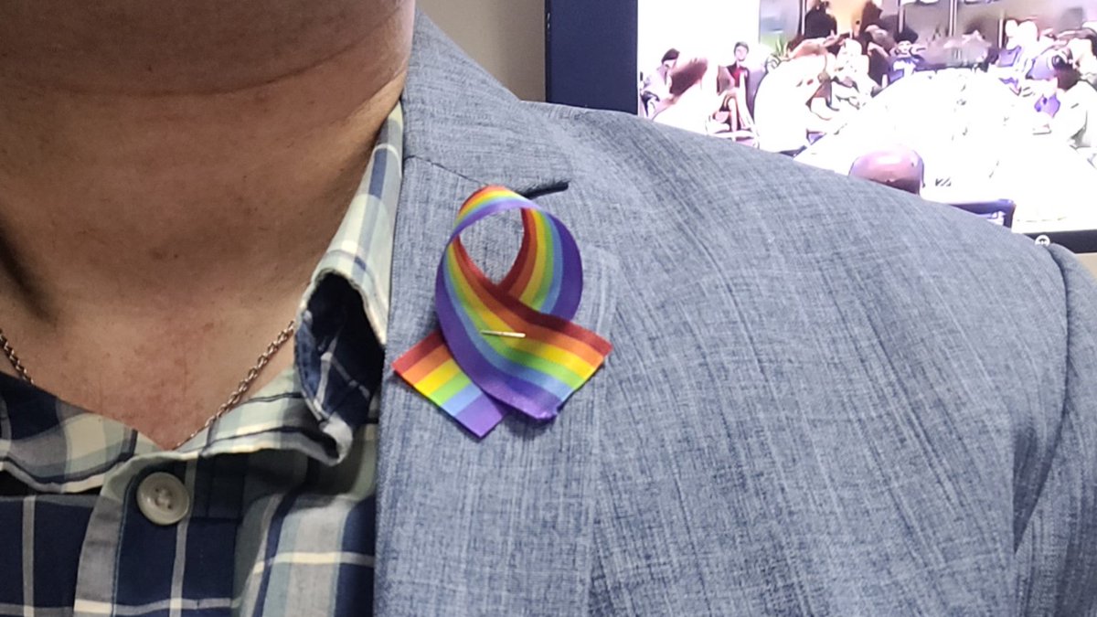 LES TIQUES - T. Informátiques x la inclusión LGBT+ tweet media